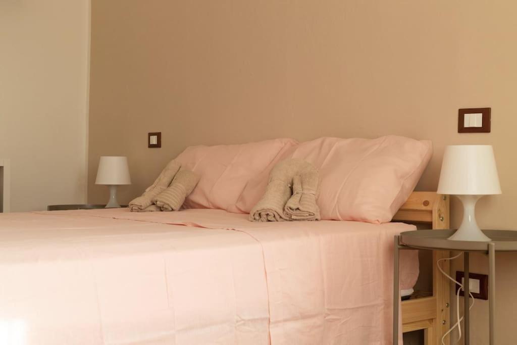 Maria'S Bed - Intero Alloggio Accogliente Dorno Exteriör bild